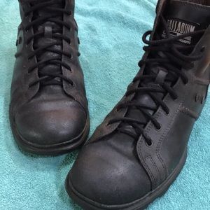 Mens palladium leather boots, size: 13